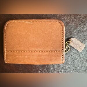 Vintage Coach Multifunction Zip Around Card Case/Wallet in British Tan